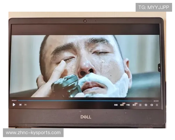 UFC短暂断电黑暗对打:极限挑战中的生死瞬间 UFC短暂断电黑暗对打:极限挑战中的生死瞬间