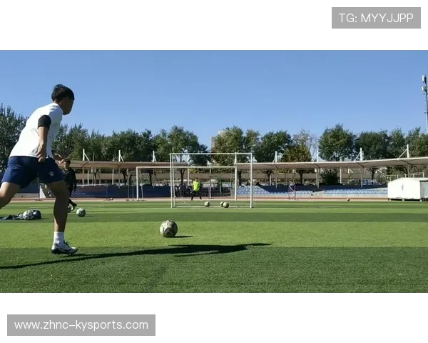 山东泰山弧顶传切创造禁区混乱